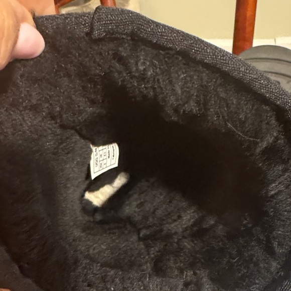 EUC UGG Tall Black Shearling Lined Boots Size 6 - Picture 6 of 12